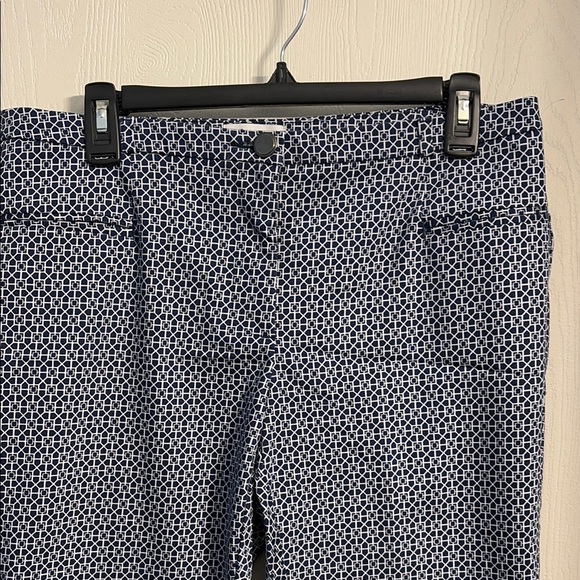 Reitmans Blue Tailored Trousers with Subtle Checkered Pattern - Picture 2 of 5